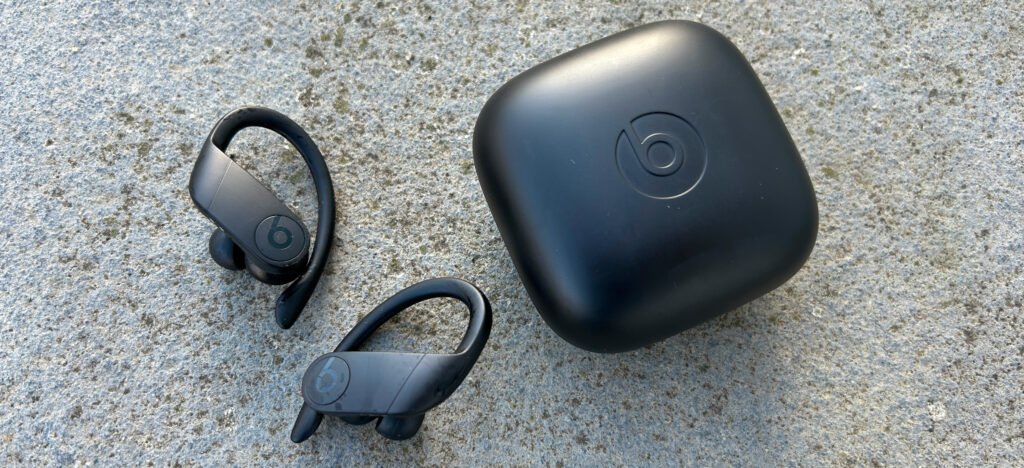 Powerbeats Pro earbuds have a $70 discount
