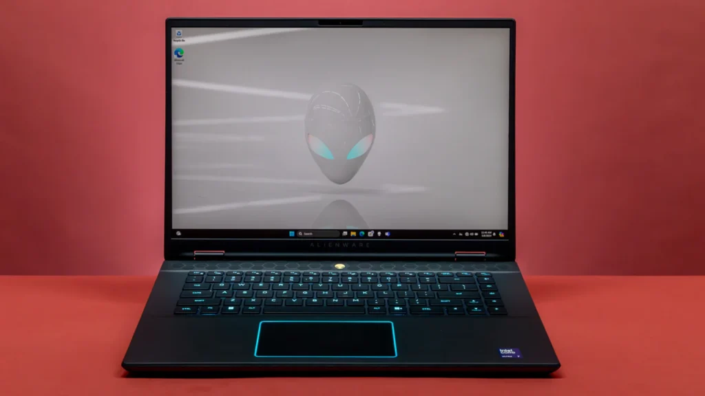Alienware m16 R2 gaming laptop with RTX 4070 for $400 off