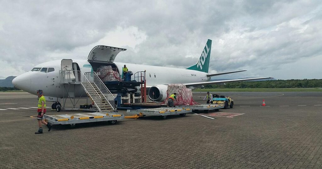 Astro Aero A200C SkyEXpress single-engine cargo aircraft