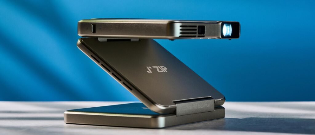Aurzen ZIP Pro: The Tri-Fold 1080p Pocket Projector